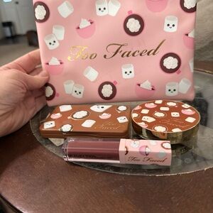 Too Faced You’re So Hot Cocoa Bundle